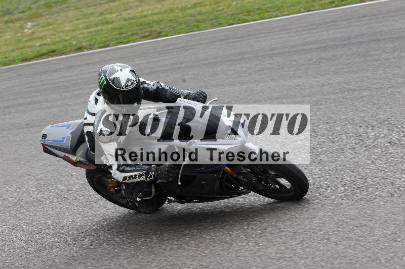 Archiv-2022/13 25.04.2022 Plüss Moto Sport ADR/Freies Fahren/27